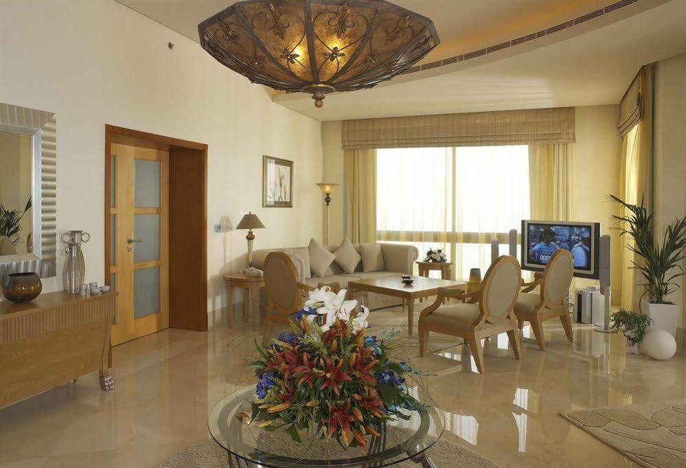 Marina Hotel Kuwait Salmiya ภายนอก รูปภาพ